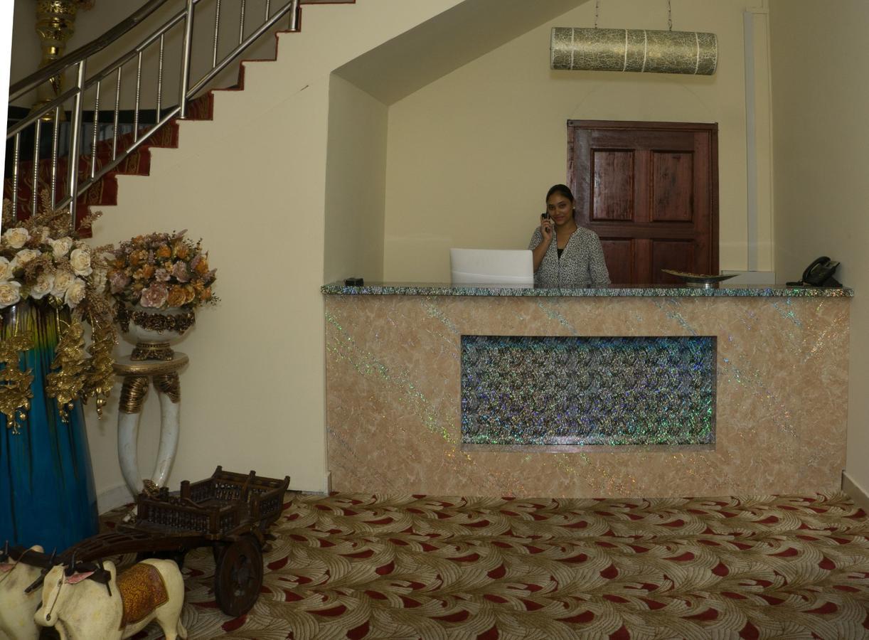 Hotel Maharaja Palace Paramaribo Exterior photo